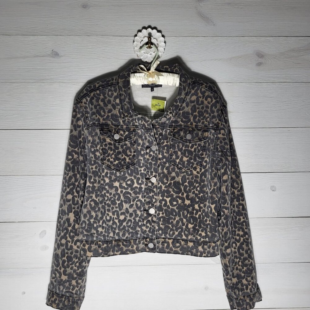 NWT Ashley Mason Jacket Cheetah Print Denim Jean Button Up.